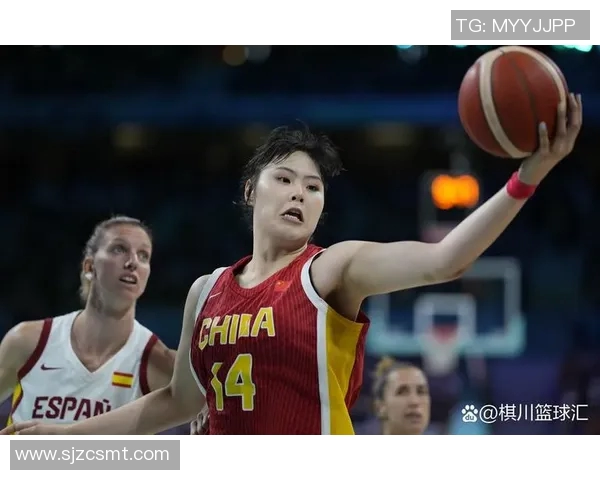 李月汝首场比赛贡献6分4篮板4助攻可惜未能带队赢得首胜